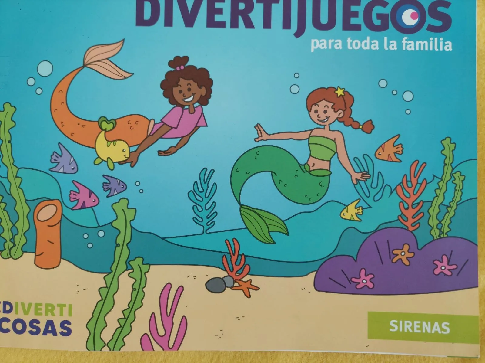 DIVERTIJUEGOS - SIRENAS Y DRAGONES libro 1